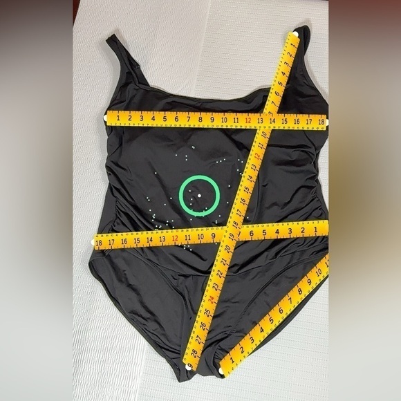 Anne Cole Black One-Piece Swimsuit 22W Women’s Plus Size - Picture 4 of 12
